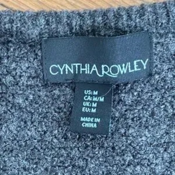 Cynthia Rowley Charcoal Gray Toggle Front Cardigan Sweater Size M - Picture 4 of 7